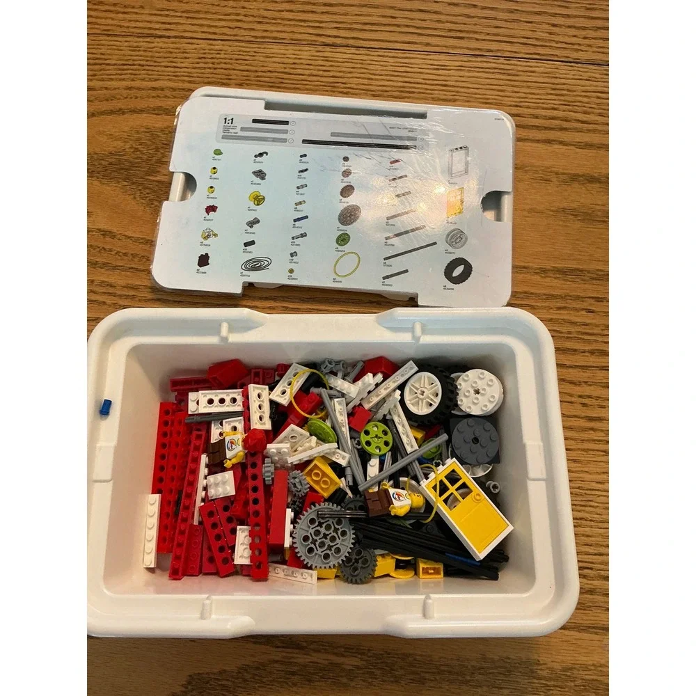 LEGO Education WeDo Resource Set 9585 STEM Robotics Building Kit no pc 4530469